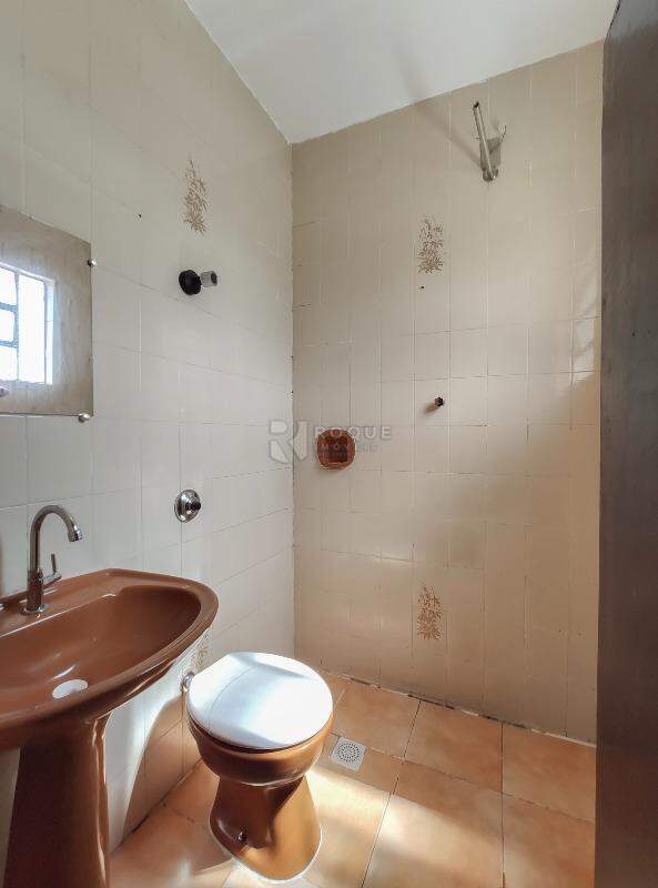 Casa Residencial para aluguel no bairro Jardim Nova Europa: WC suíte 