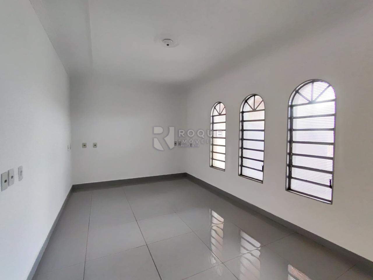 Casa Residencial para aluguel no bairro Parque Hippolyto: Sala