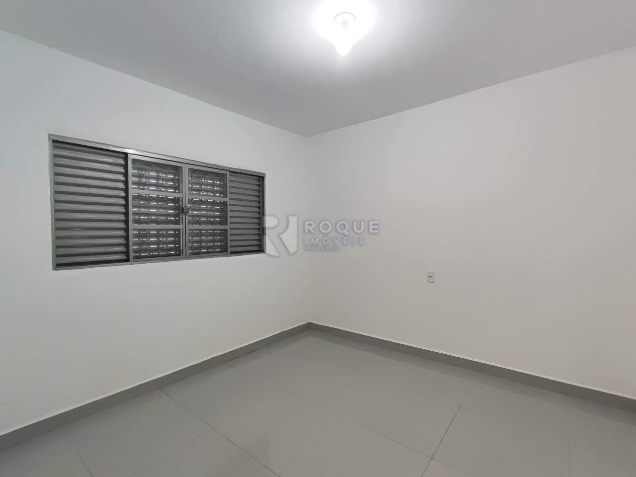 Casa Residencial para aluguel no bairro Parque Hippolyto: Dormitório 01