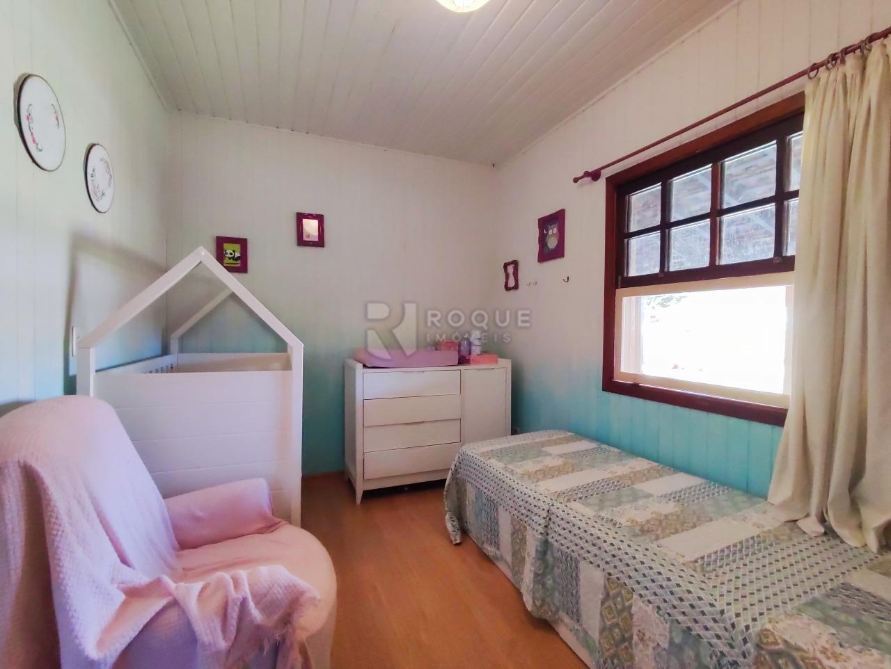 Casa em condomínio à venda no bairro Jardim Colonial: DORMITÓRIO 2