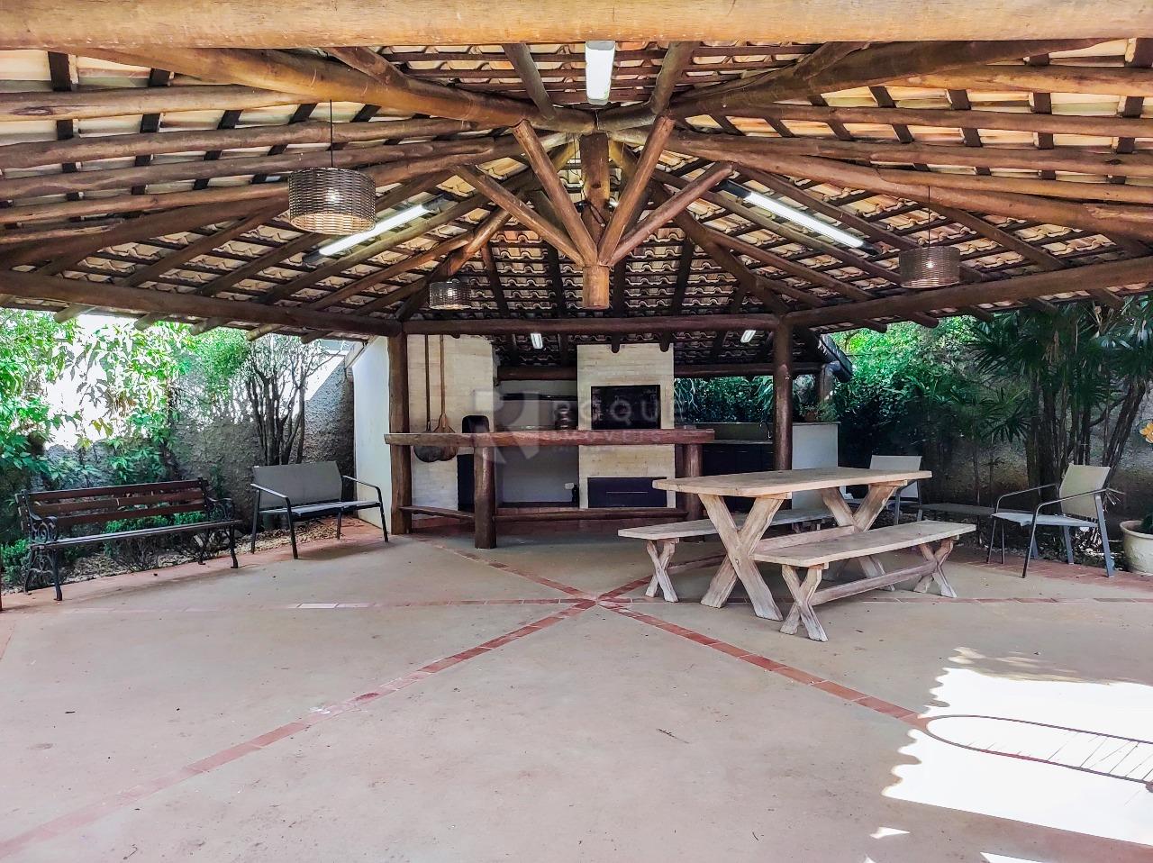 Casa em condomínio à venda no bairro Jardim Colonial: QUIOSQUE