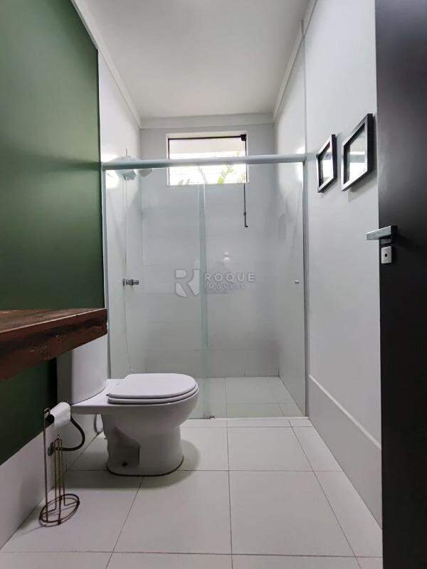 Casa em condomínio para aluguel no bairro Parque Residencial Roland: Wc social