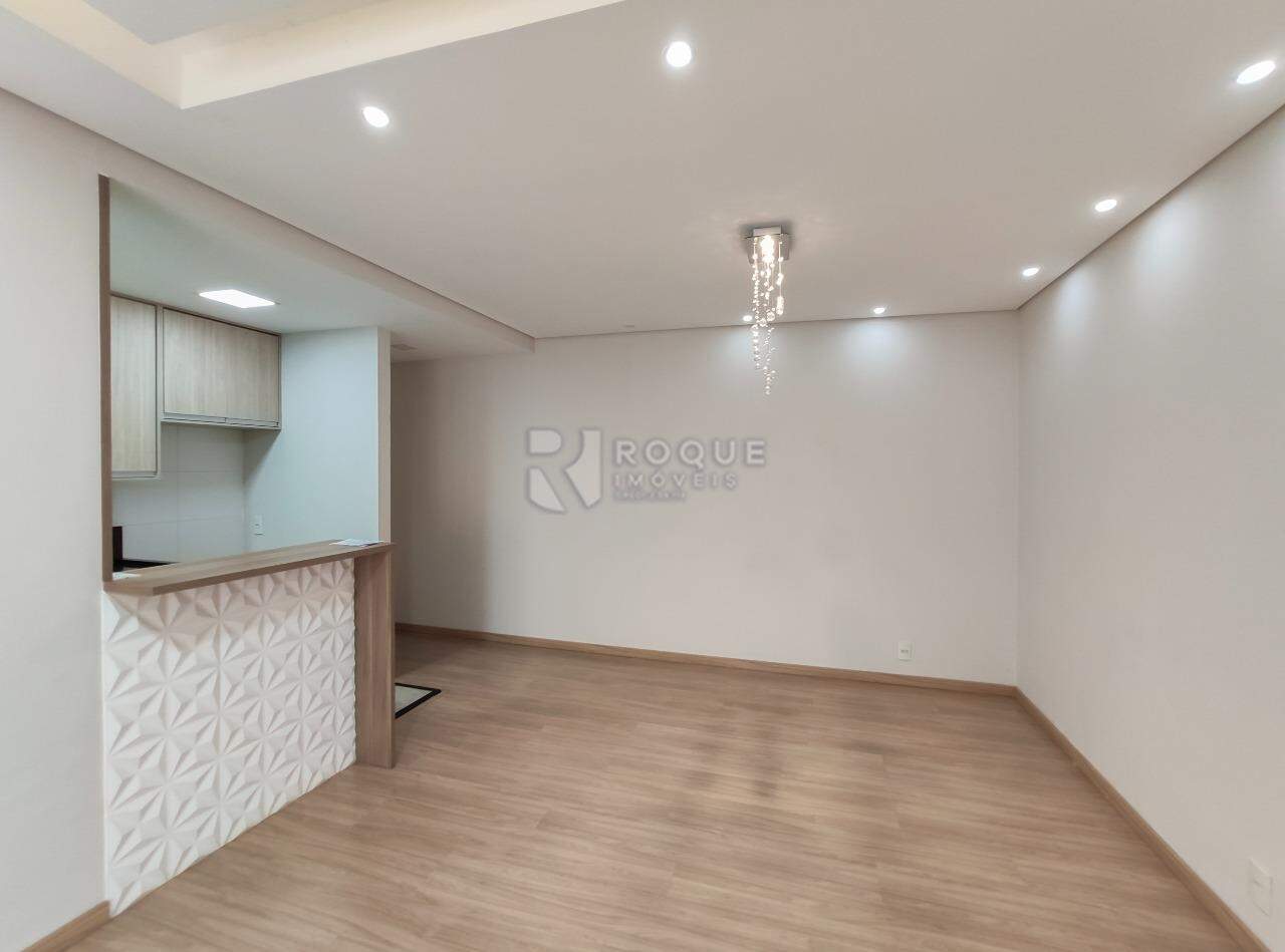 Apartamento para aluguel no bairro Vila Santa Rosália: 