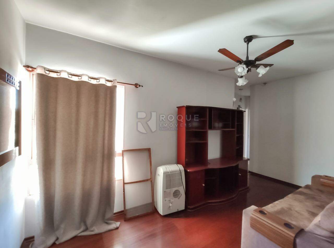 Apartamento para aluguel no bairro Vila Paulista: Sala 
