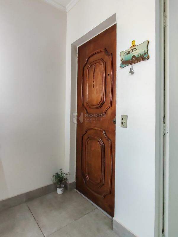 Apartamento à venda no bairro Vila Paulista: ENTRADA