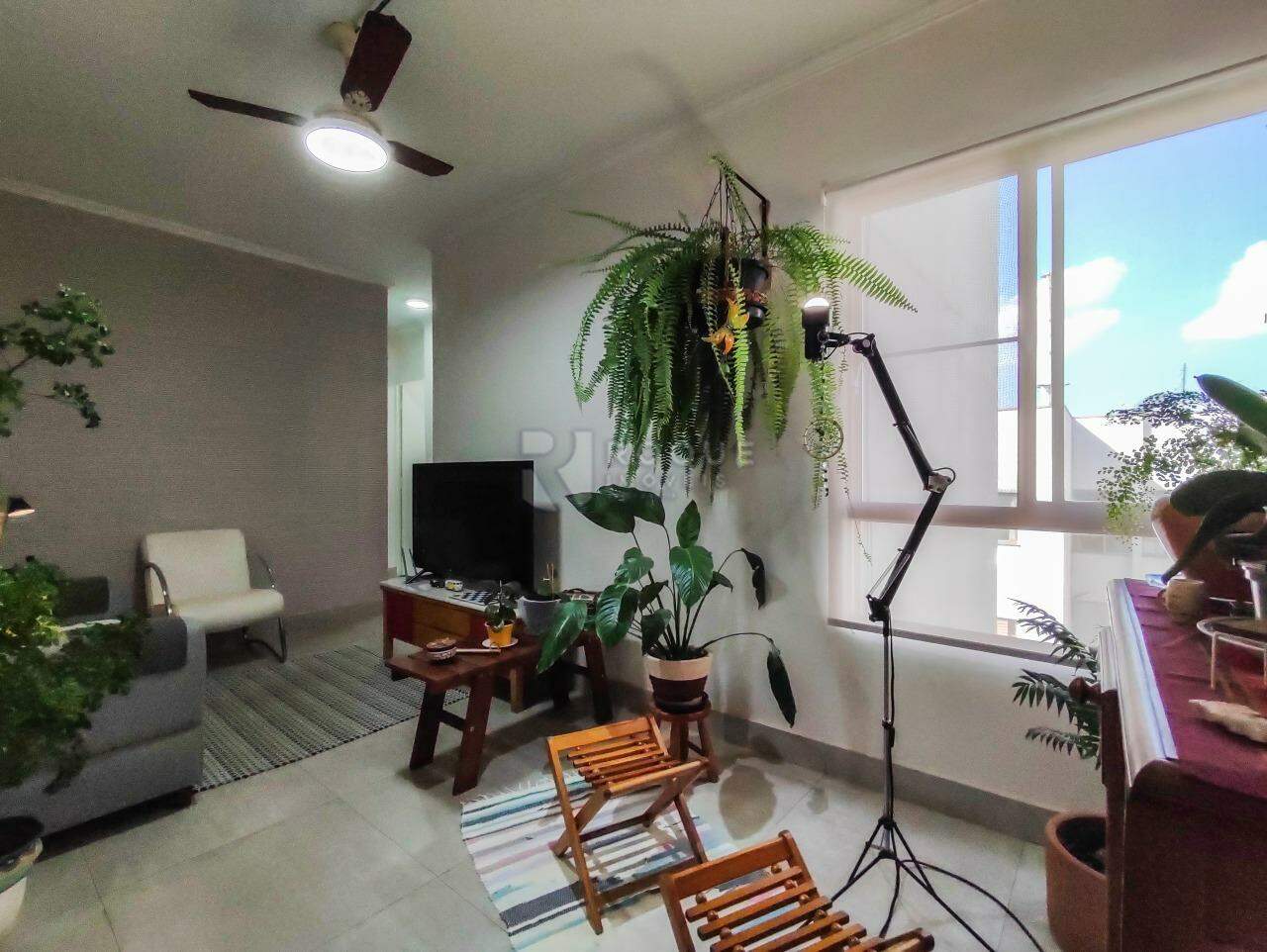 Apartamento à venda no bairro Vila Paulista: SALA DE TV
