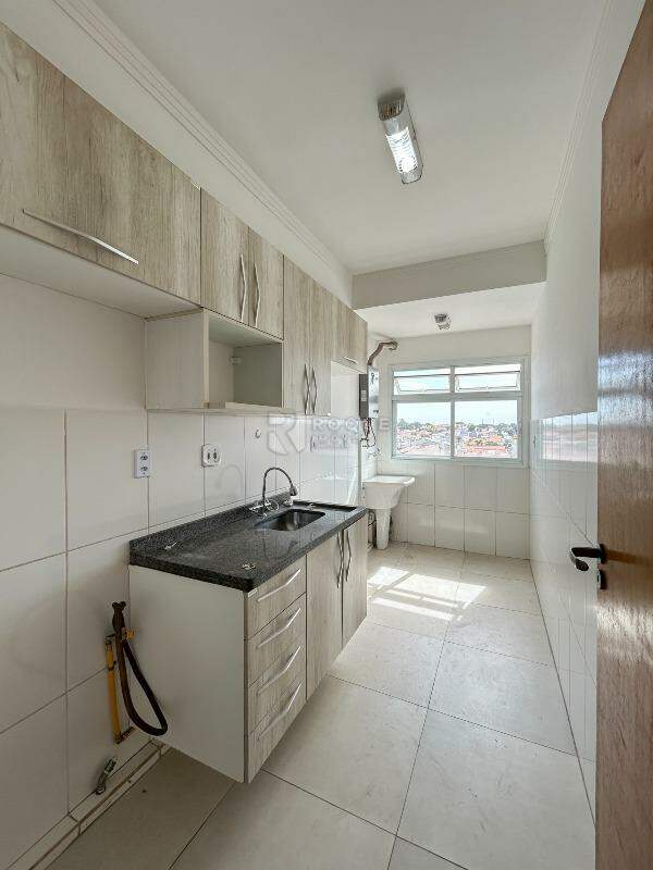 Apartamento para aluguel no bairro Parque Egisto Ragazzo: Cozinha
