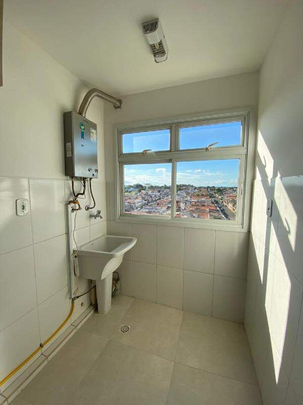 Apartamento para aluguel no bairro Parque Egisto Ragazzo: Área de serviço