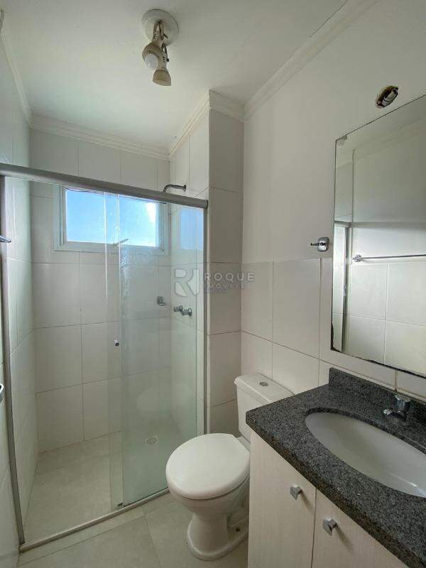 Apartamento para aluguel no bairro Parque Egisto Ragazzo: WC social