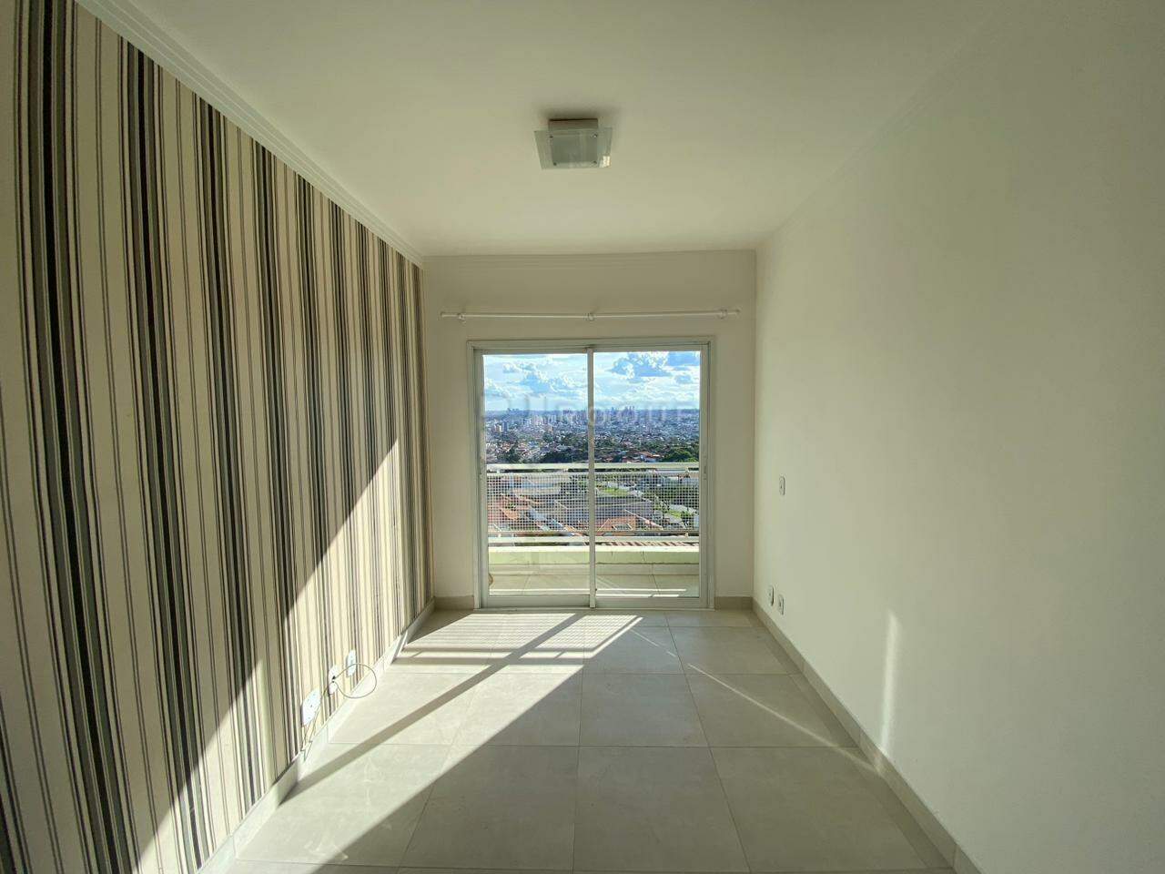 Apartamento para aluguel no bairro Parque Egisto Ragazzo: Sala de estar