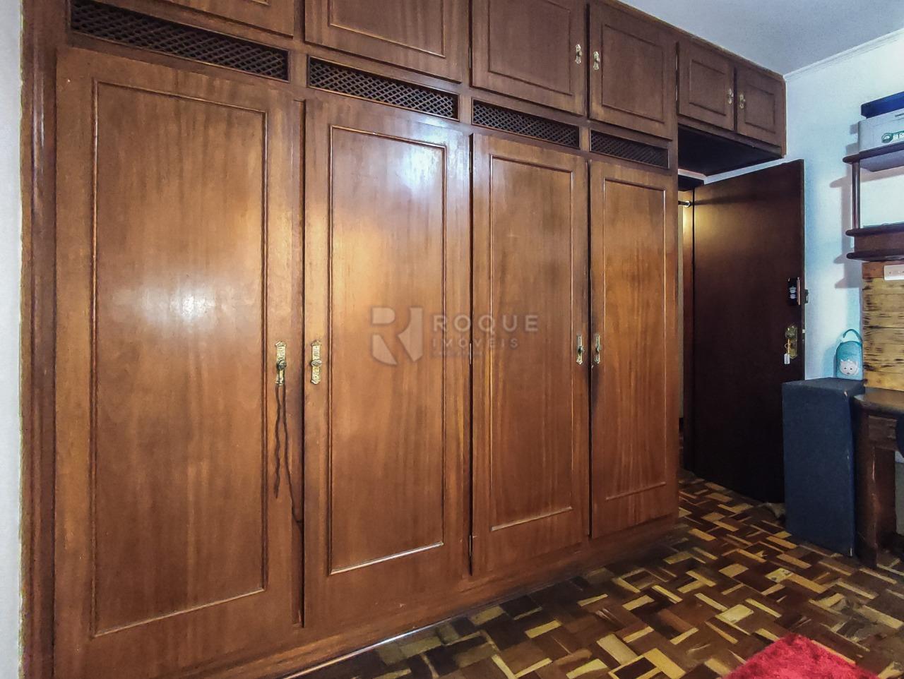 Casa Residencial à venda no bairro Jardim Nereide: SUÍTE 1