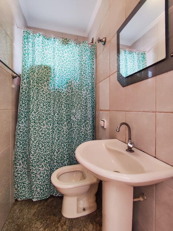 Casa Residencial à venda no bairro Jardim Nereide: BANHEIRO SOCIAL