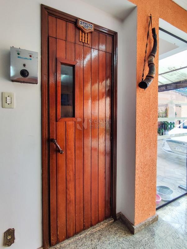 Casa Residencial à venda no bairro Jardim Nereide: SAUNA