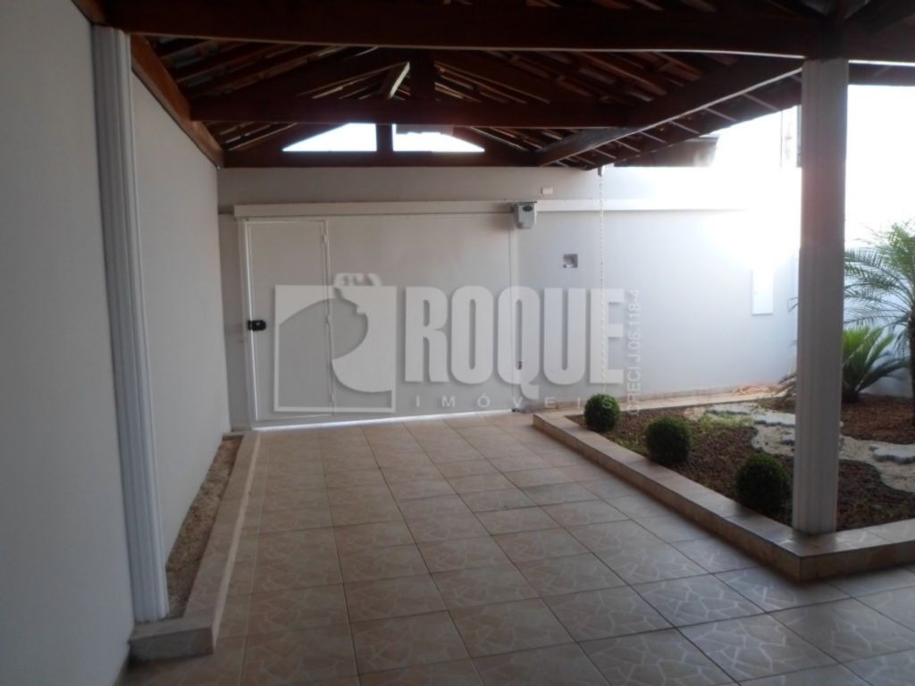 Casa Residencial à venda no bairro Jardim São Lourenço: 