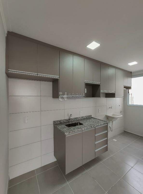 Apartamento para aluguel no bairro Vale das Esmeraldas: Cozinha 
