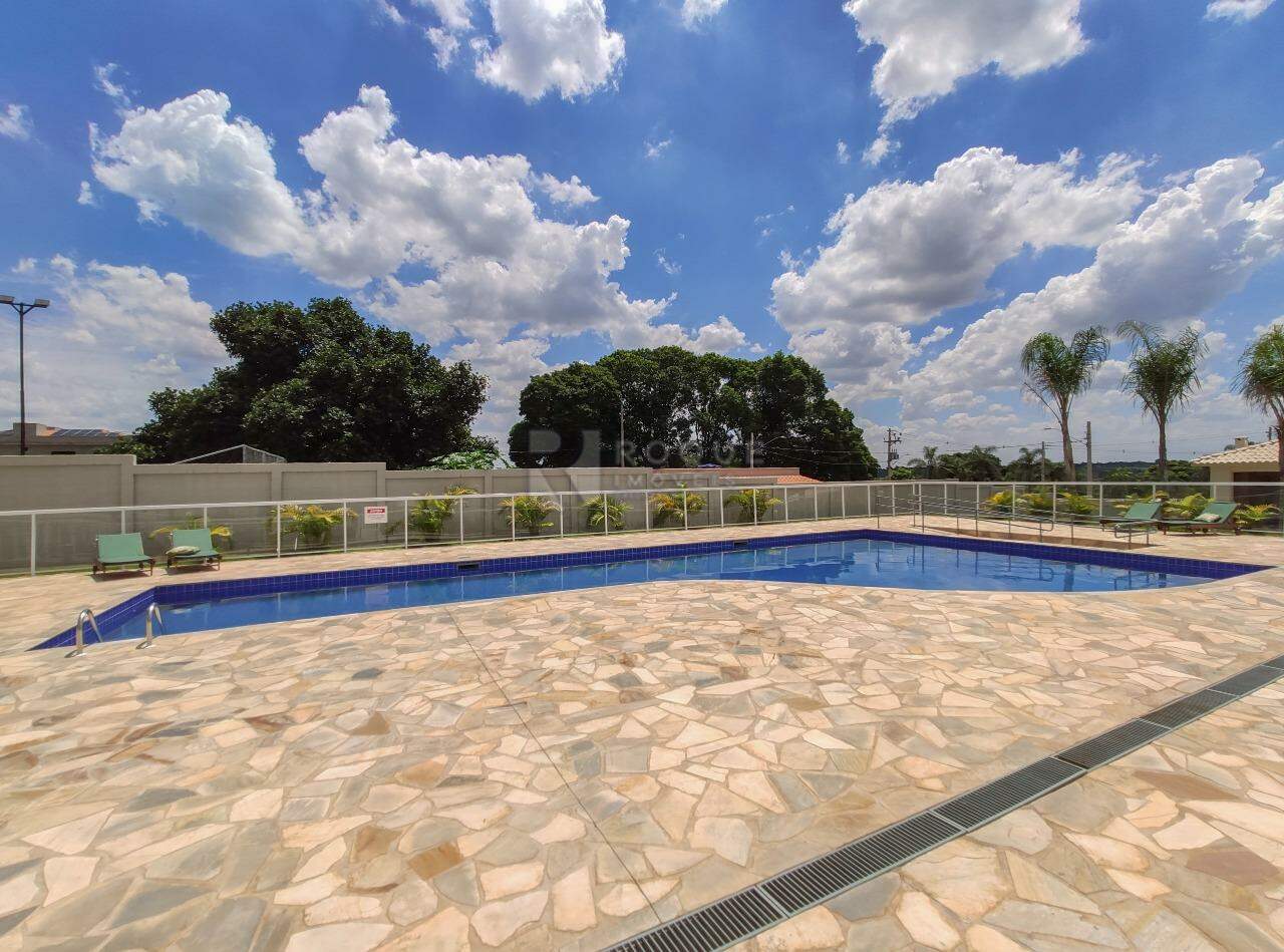 Apartamento para aluguel no bairro Vale das Esmeraldas: Área do condomínio 