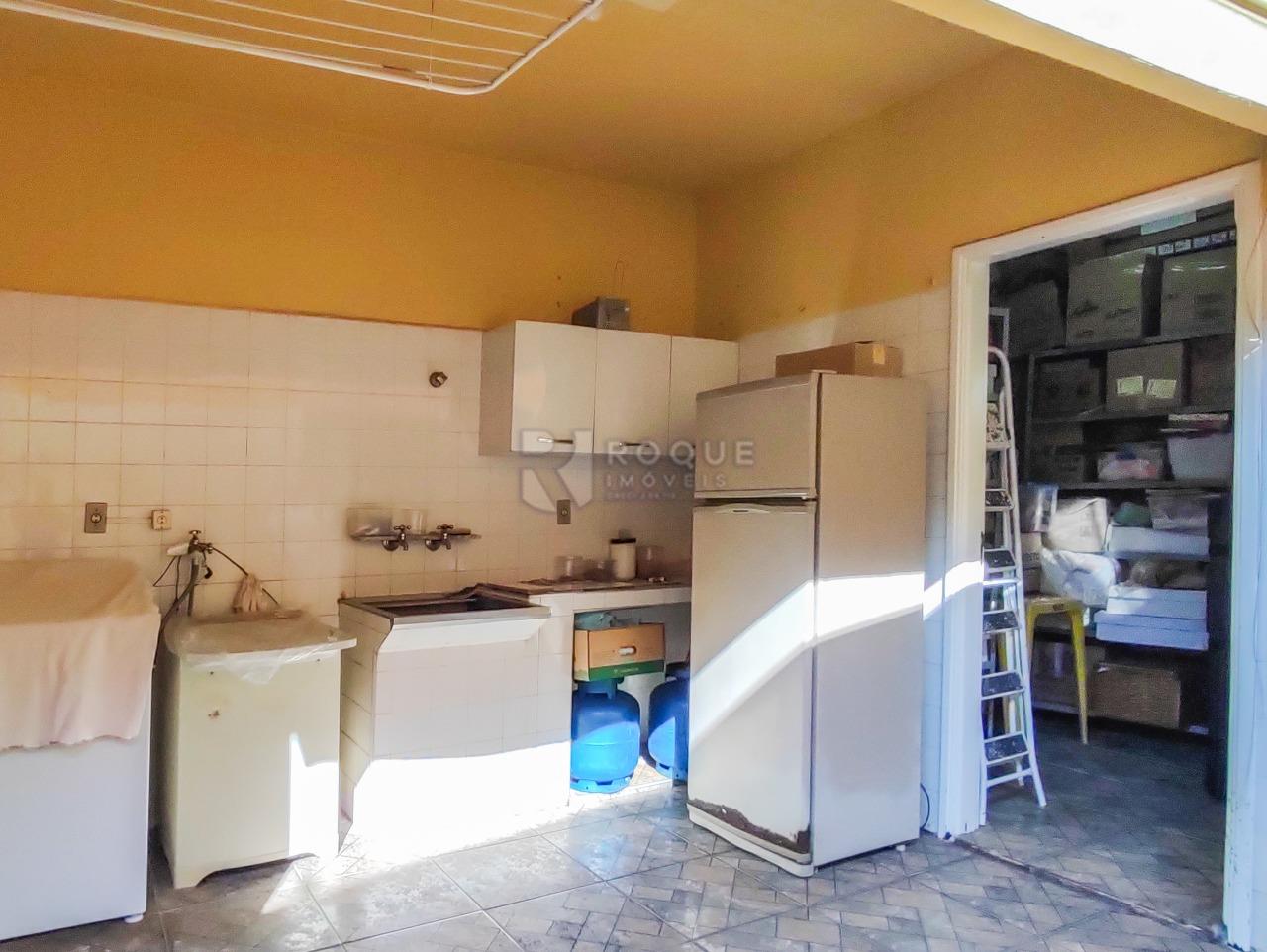 Casa Residencial à venda no bairro Vila Primavera: ÁREA DE SERVIÇO