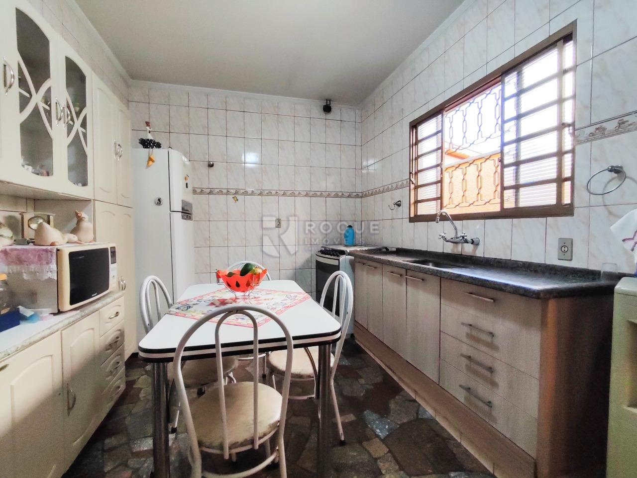 Casa Residencial à venda no bairro Vila Primavera: COZINHA