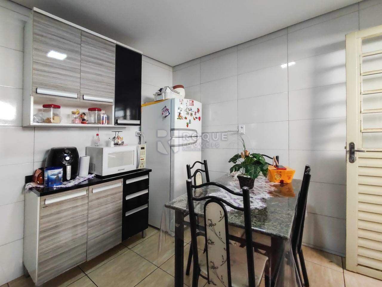 Casa Residencial à venda no bairro Parque Nossa Senhora das Dores: COZINHA