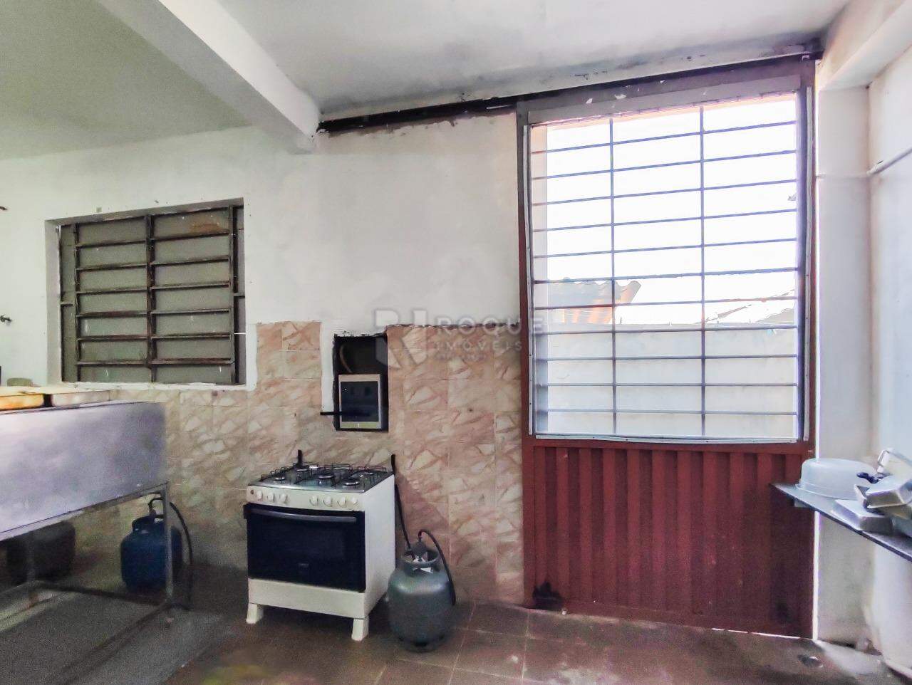 Casa Residencial à venda no bairro Parque Nossa Senhora das Dores: SALÃO