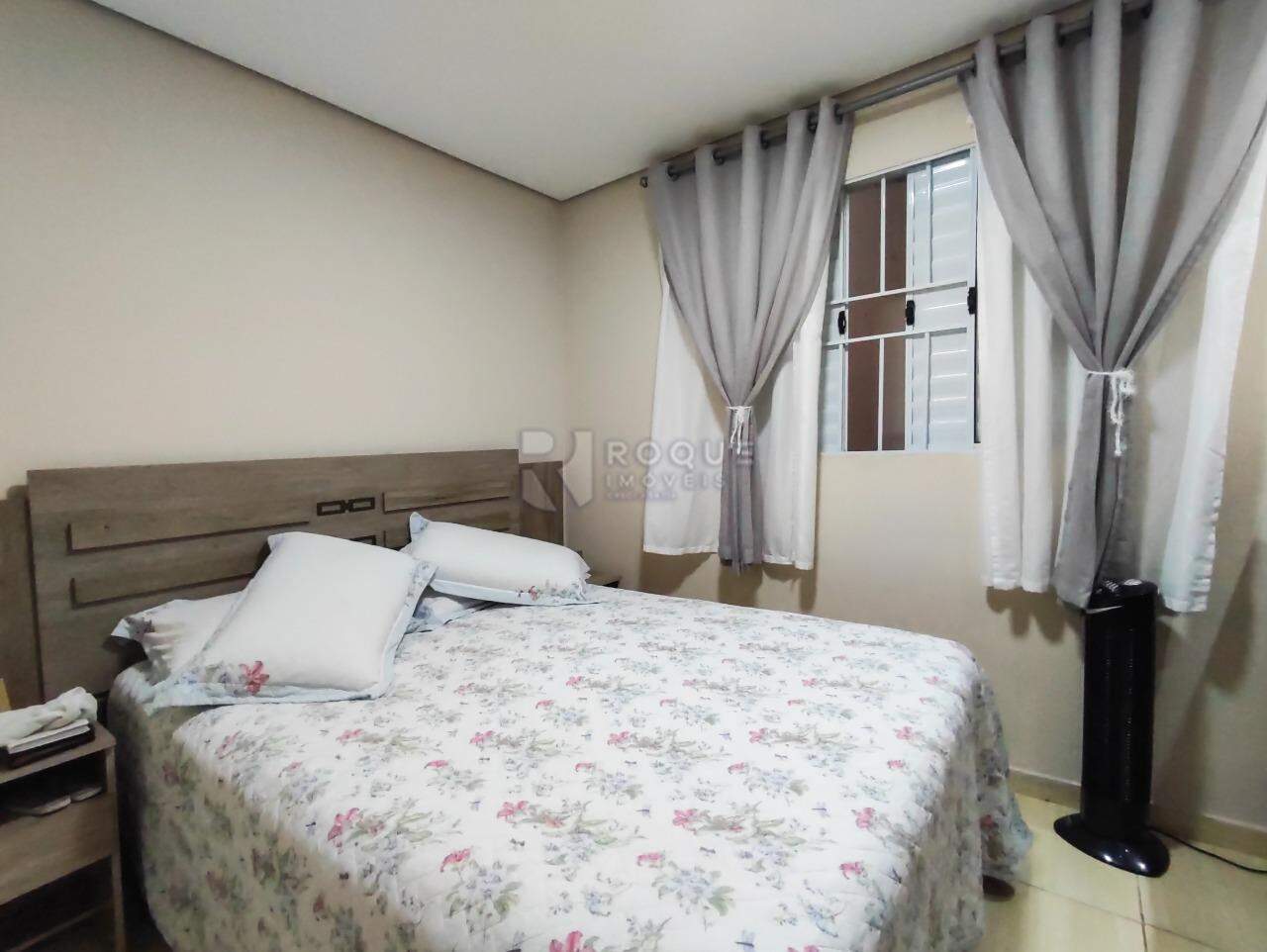 Casa Residencial à venda no bairro Parque Nossa Senhora das Dores: DORMITÓRIO 2