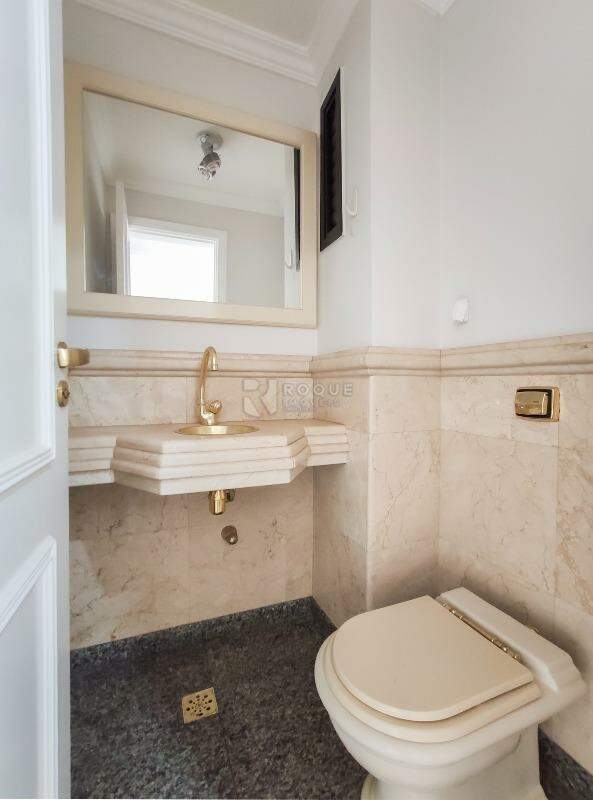 Apartamento para aluguel no bairro Centro: Lavabo