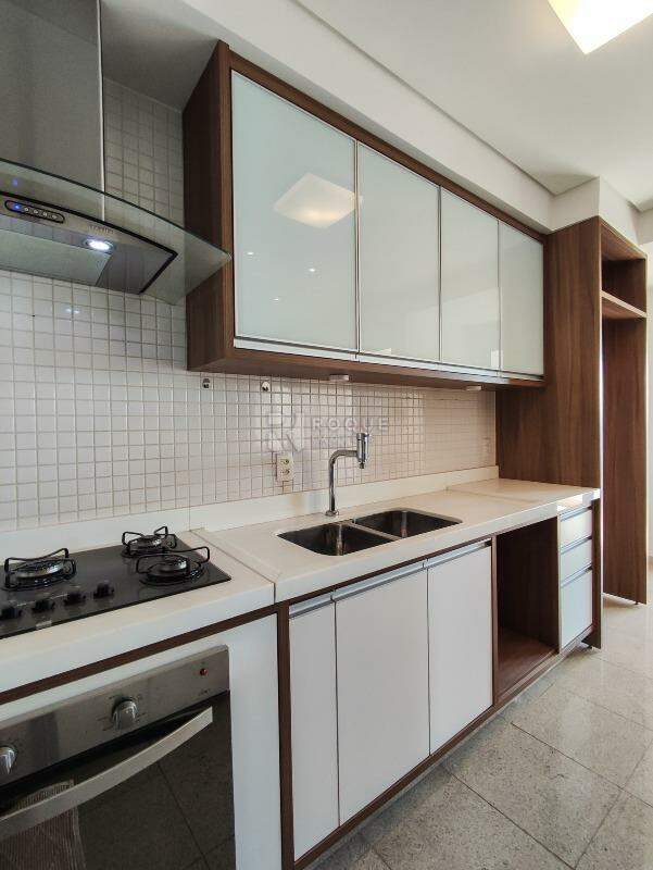 Apartamento à venda no bairro Jardim Santo André: COZINHA