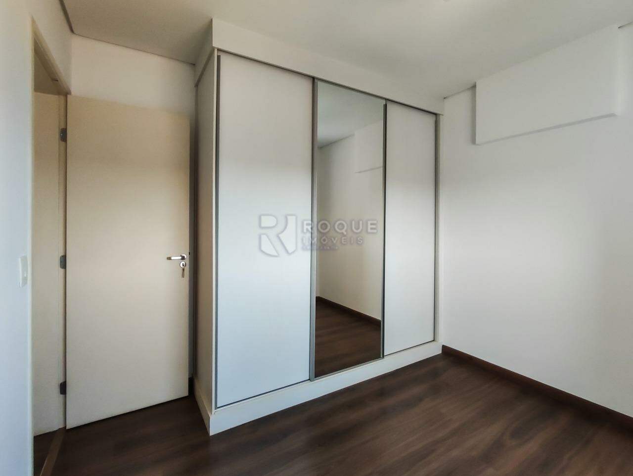 Apartamento à venda no bairro Jardim Santo André: DORMITÓRIO 2