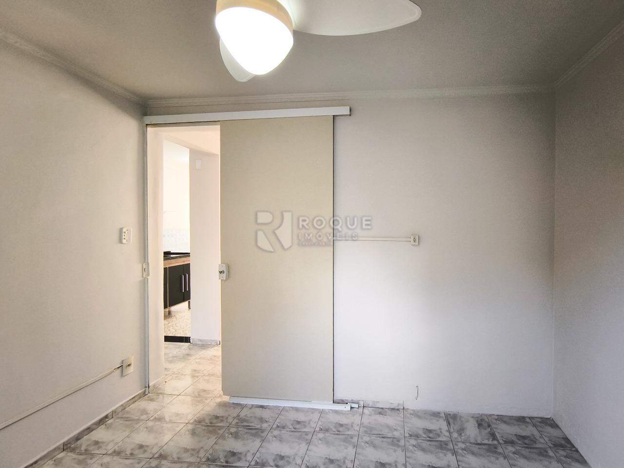 Apartamento à venda no bairro Jardim Olga Veroni: DORMITÓRIO 2