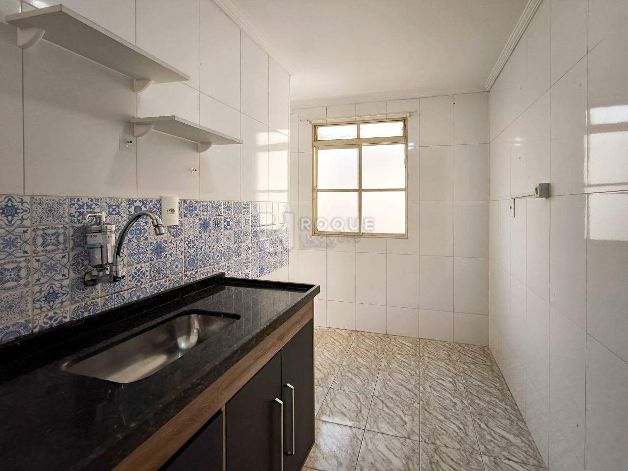 Apartamento à venda no bairro Jardim Olga Veroni: COZINHA