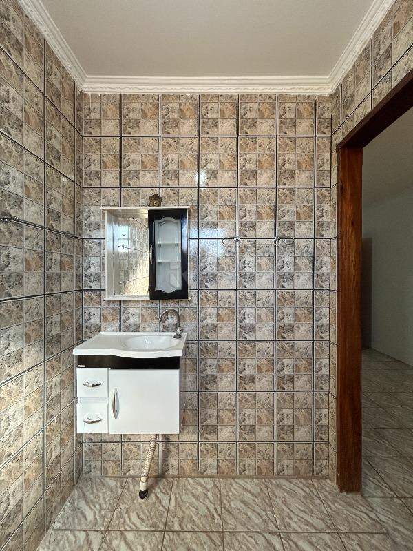 Casa Residencial para aluguel no bairro Parque Residencial Belinha Ometto: WC suíte