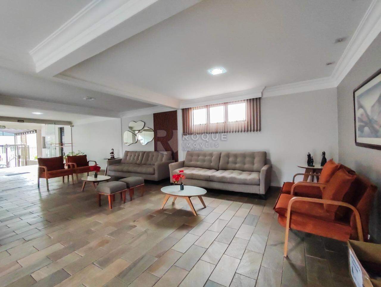 Apartamento à venda no bairro Centro: HALL ENTRADA DO PRÉDIO