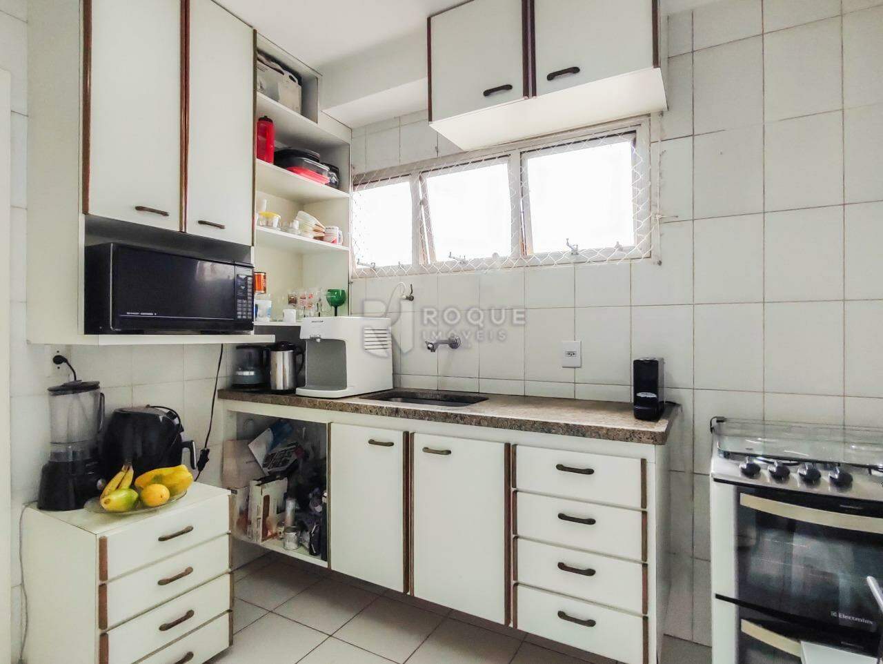 Apartamento à venda no bairro Centro: COZINHA