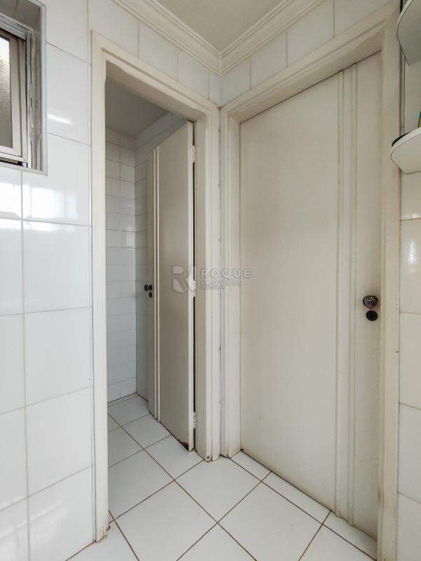Apartamento à venda no bairro Centro: WC / QUARTO DE EMPREGADA 