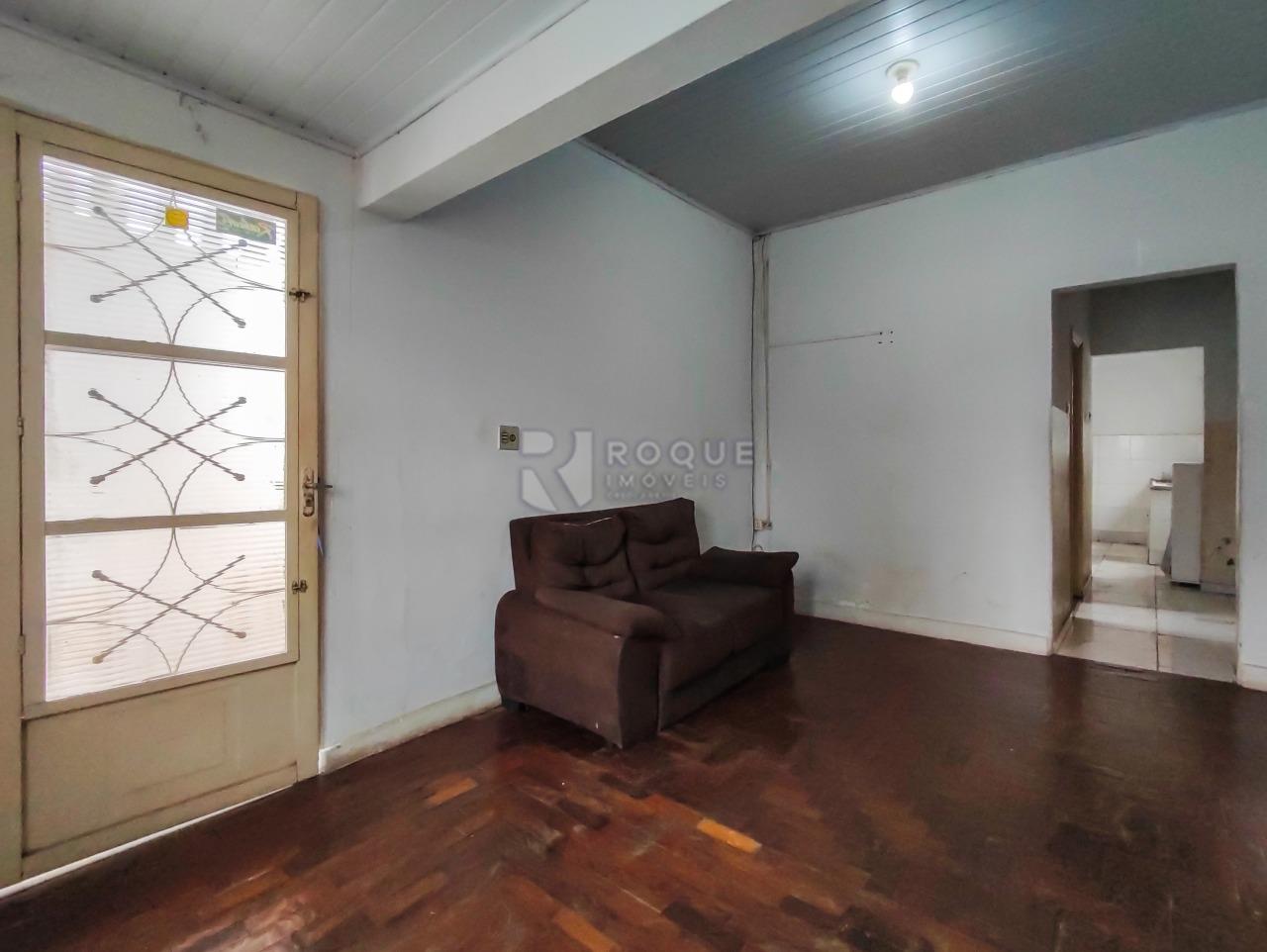 Casa Residencial à venda no bairro Centro: SALA