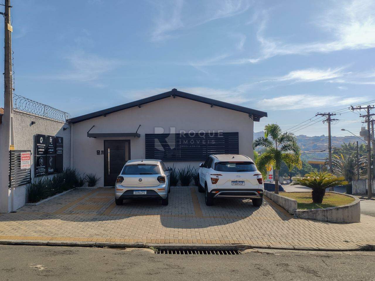 Salas/Conjuntos para aluguel no bairro Jardim Montezuma: Fachada 