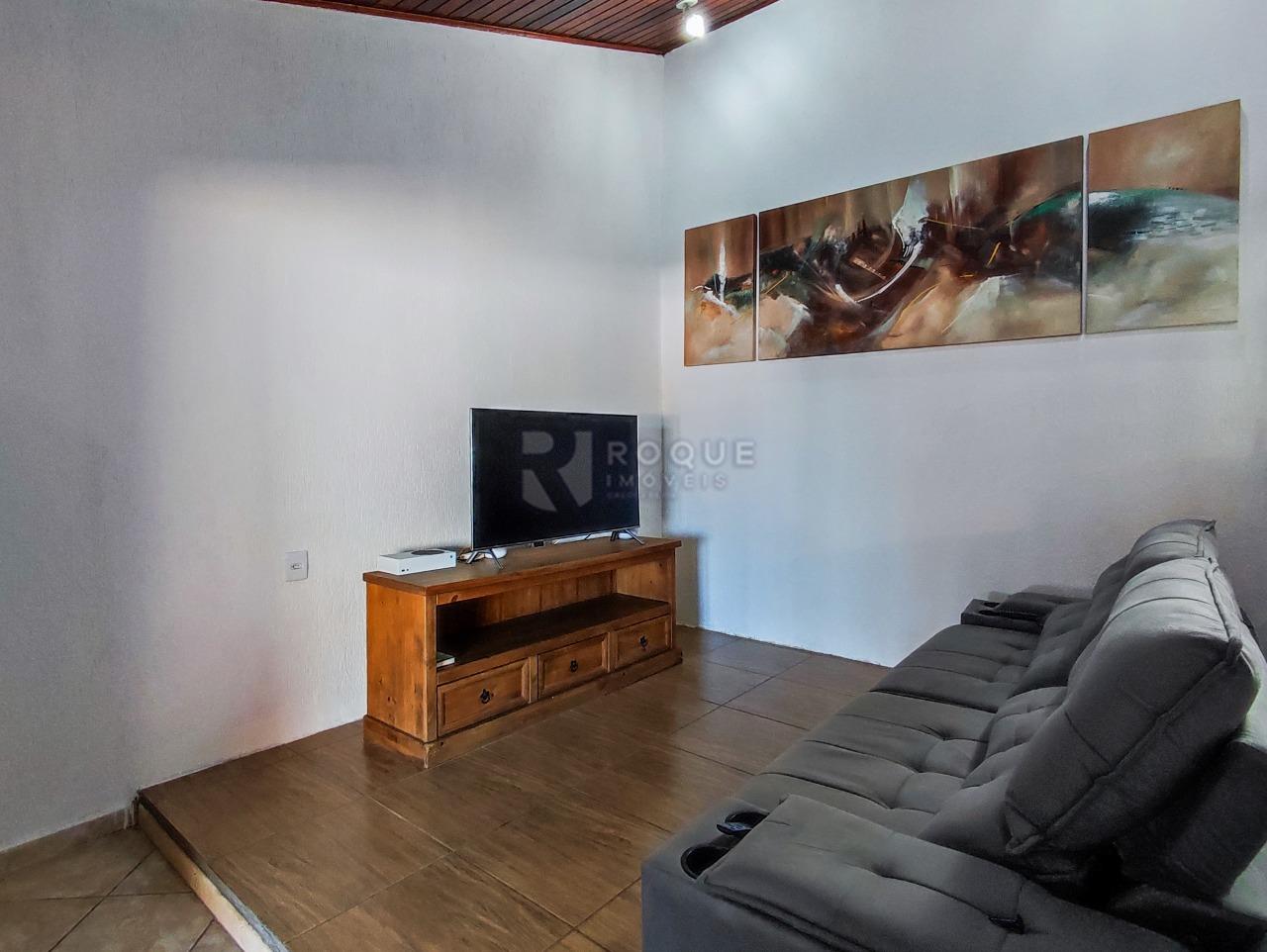 Casa Residencial à venda no bairro Vila Queiroz: SALA DE TV