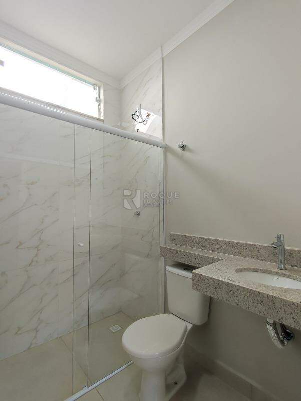 Casa Residencial à venda no bairro Residencial Colinas do Engenho I: WC SUÍTE