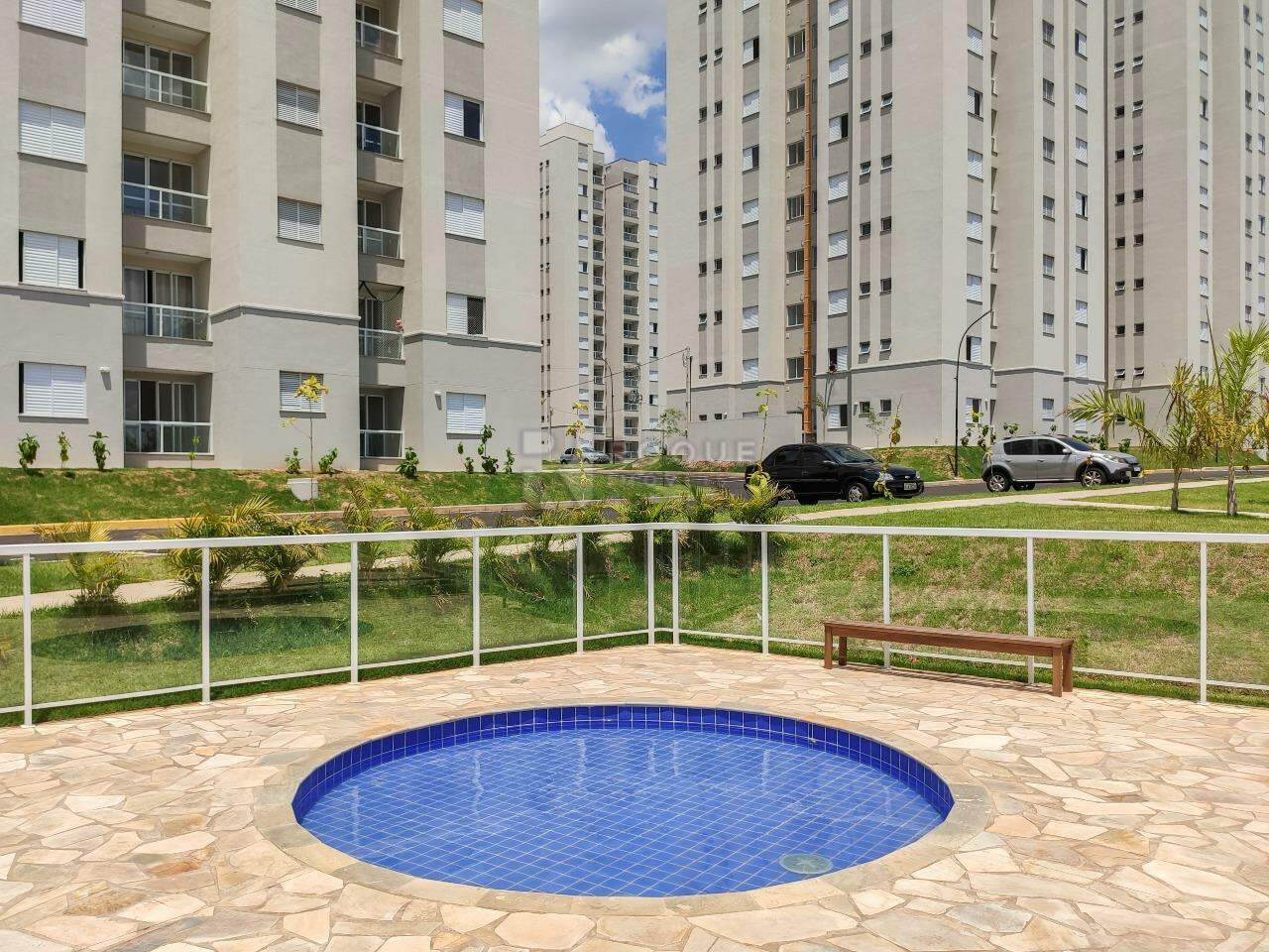 Apartamento para aluguel no bairro Vale das Esmeraldas: Área do condomínio