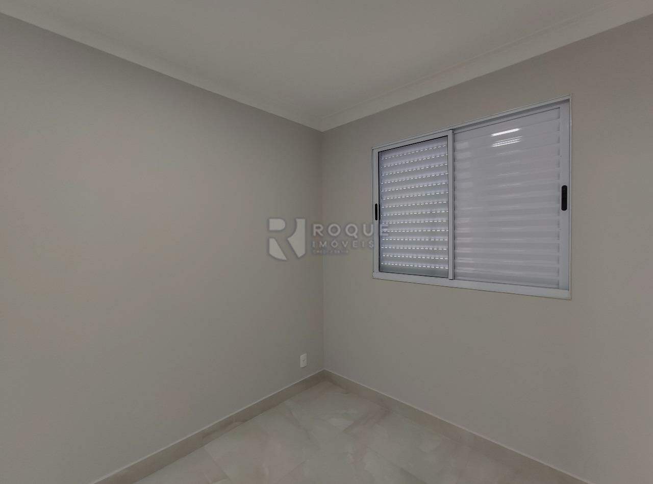Apartamento para aluguel no bairro Vale das Esmeraldas: Dormitório 2 suíte