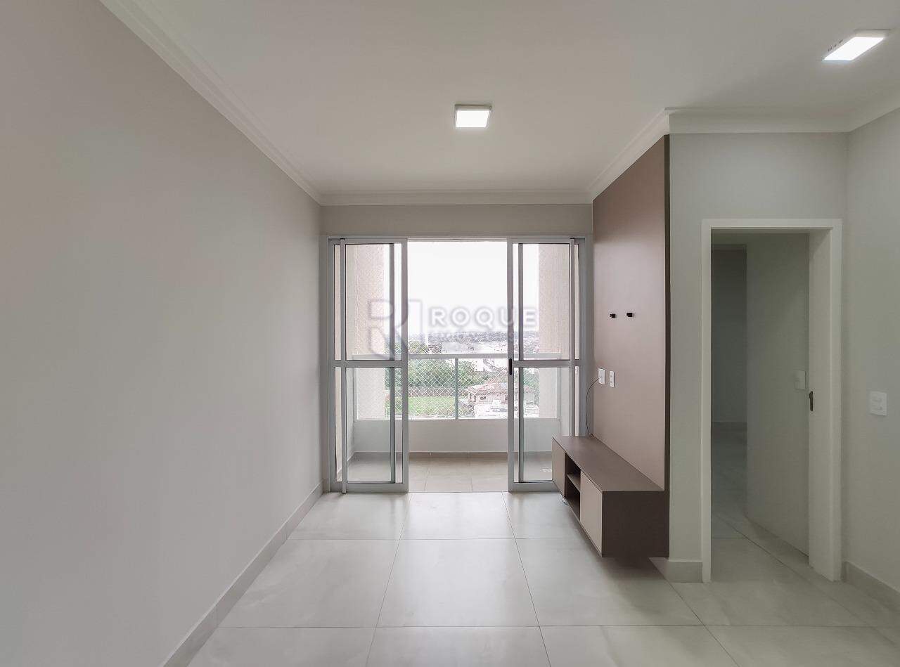 Apartamento para aluguel no bairro Vale das Esmeraldas: Sacada 
