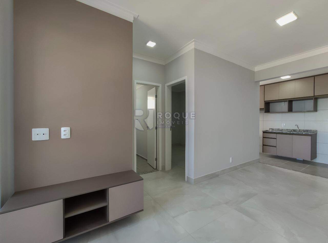 Apartamento para aluguel no bairro Vale das Esmeraldas: Sala