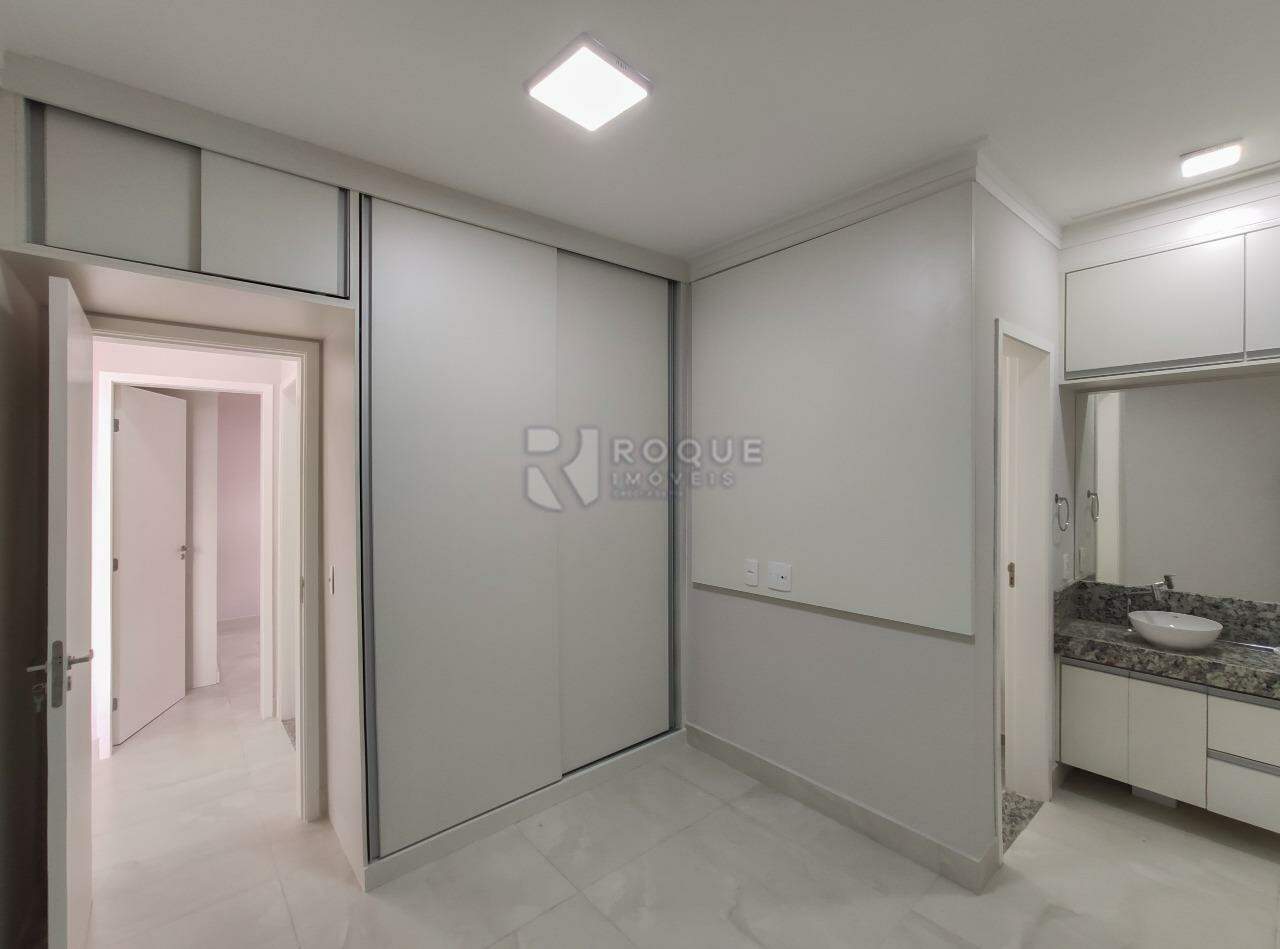 Apartamento para aluguel no bairro Vale das Esmeraldas: Dormitório 2 suíte