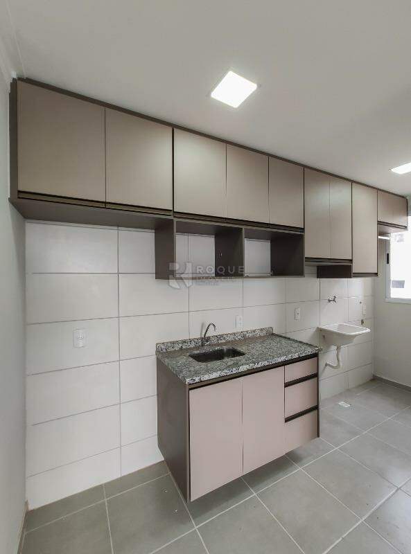 Apartamento para aluguel no bairro Vale das Esmeraldas: Cozinha 