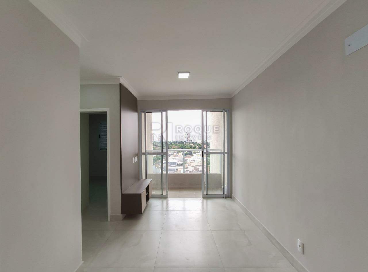 Apartamento para aluguel no bairro Vale das Esmeraldas: Sala 