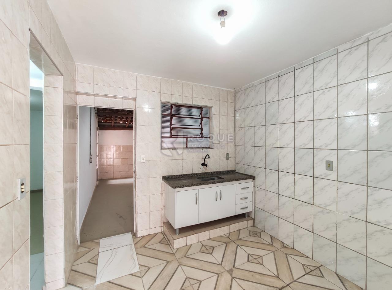 Casa Residencial para aluguel no bairro Parque Residencial Abílio Pedro: Cozinha 