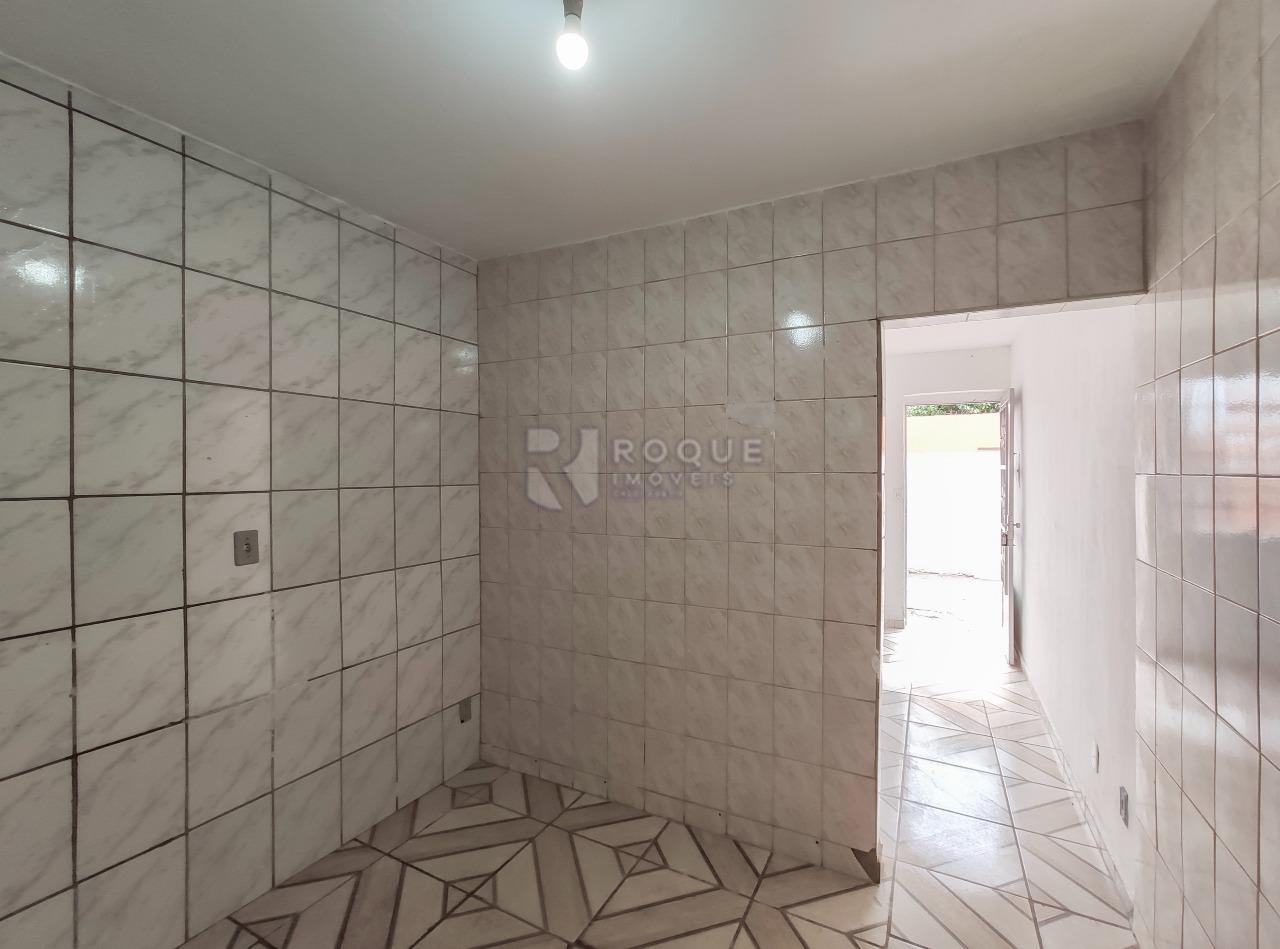 Casa Residencial para aluguel no bairro Parque Residencial Abílio Pedro: Cozinha 