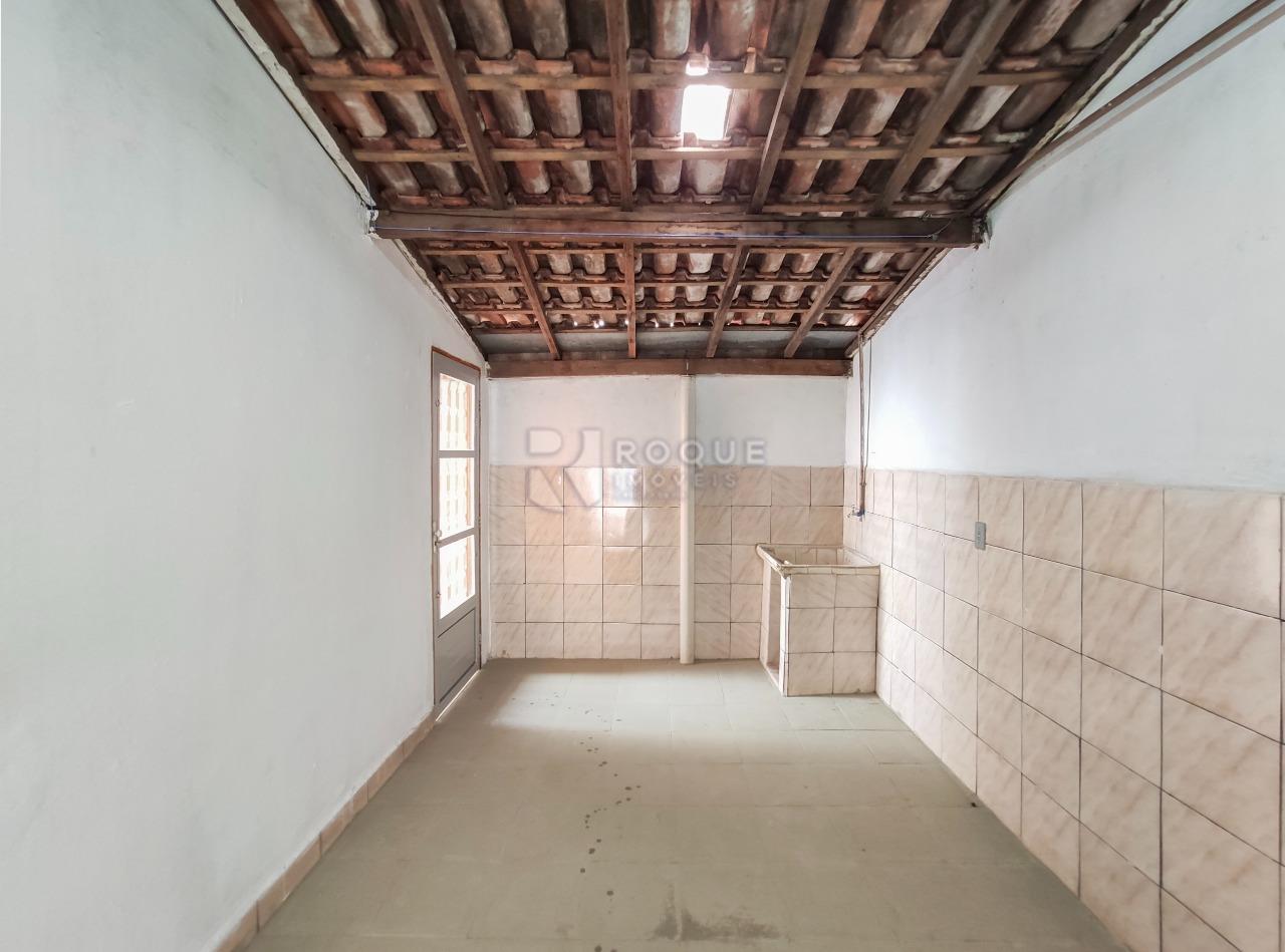 Casa Residencial para aluguel no bairro Parque Residencial Abílio Pedro: Área de serviço 