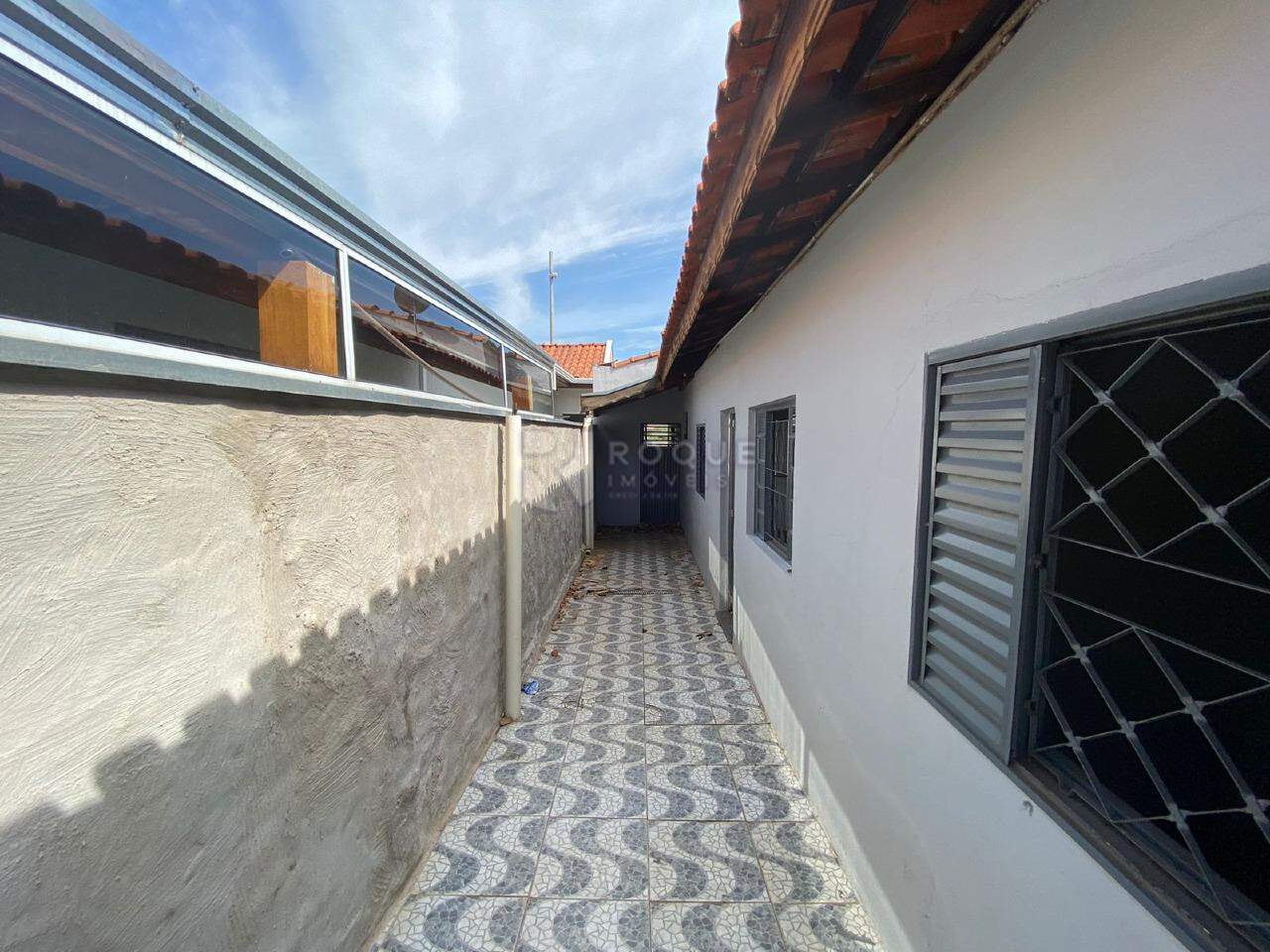 Casa Residencial à venda no bairro Jardim Barão de Limeira: Corredor de acesso