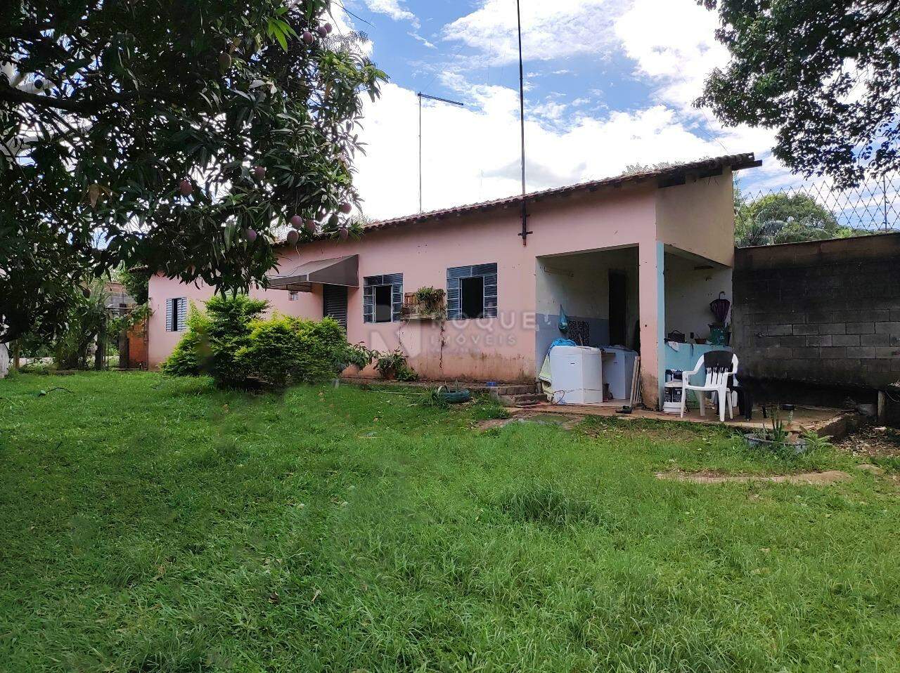 Chácara à venda no bairro Residencial Casalbuono: CASA DO CASEIRO